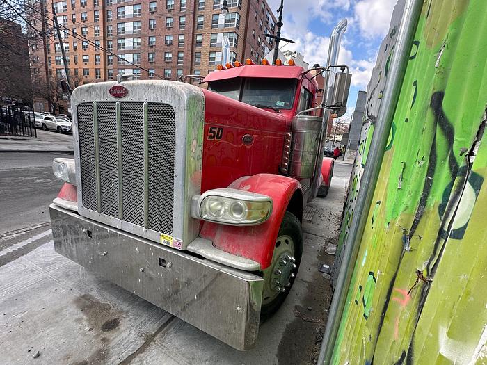 Used 2008 PETERBILT 389