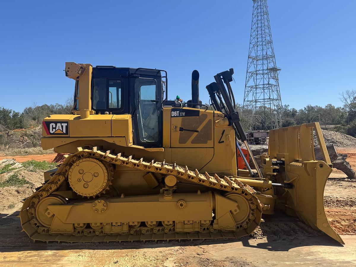 Used 2012 CATERPILLAR D6TXW