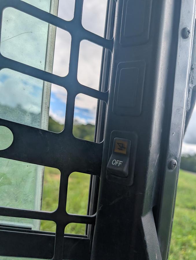 Used 2023 BOBCAT S740