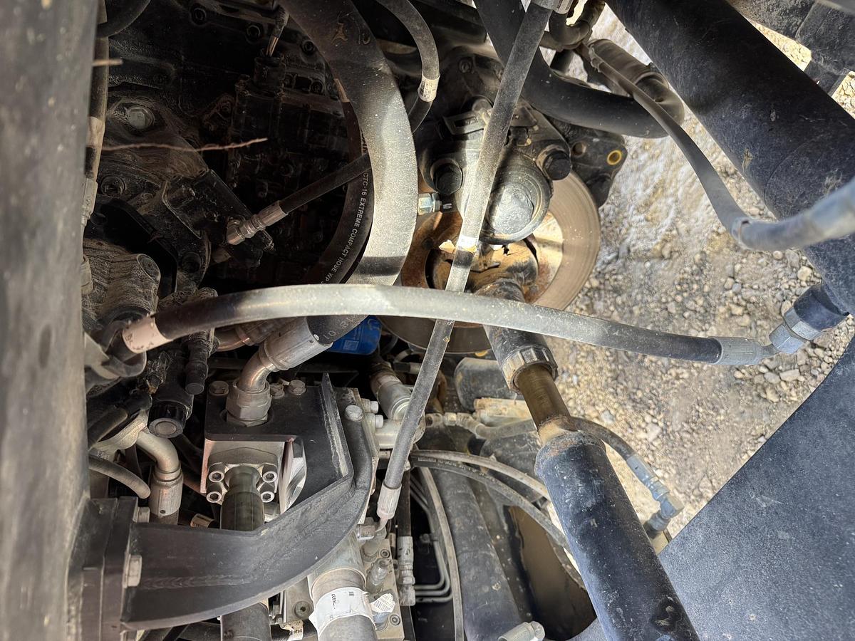 Used 2018 DOOSAN DL 220