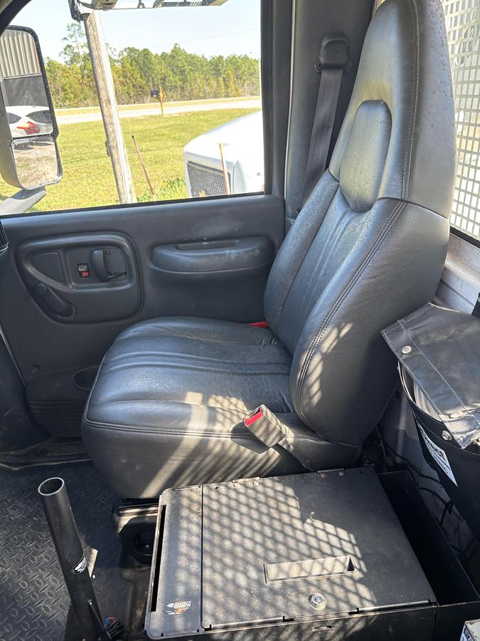 Used 2005 CHEVROLET C4500