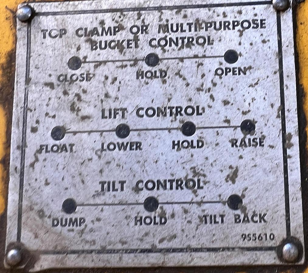 Used 1981 CATERPILLAR 950