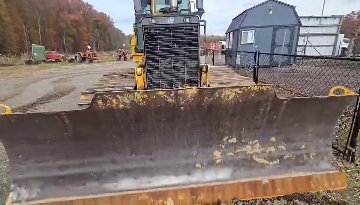 Used 2005 DEERE 700H LGP