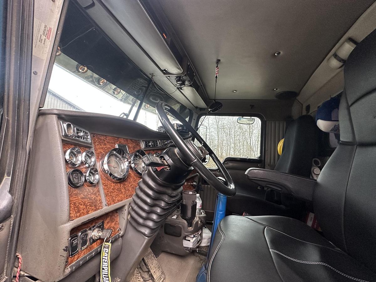 Used 2002 KENWORTH T800