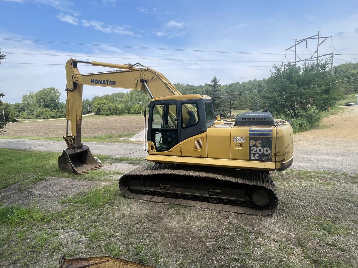 Used 2003 KOMATSU PC200 LC7