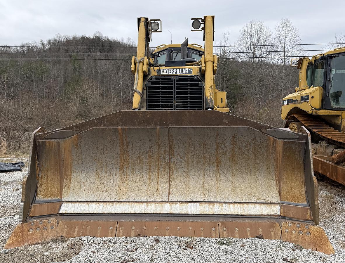 Used 2009 CATERPILLAR D8T