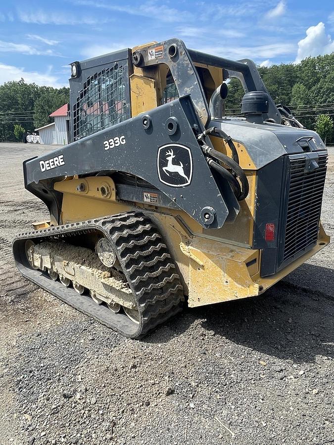 Used 2022 JOHN DEERE 333G
