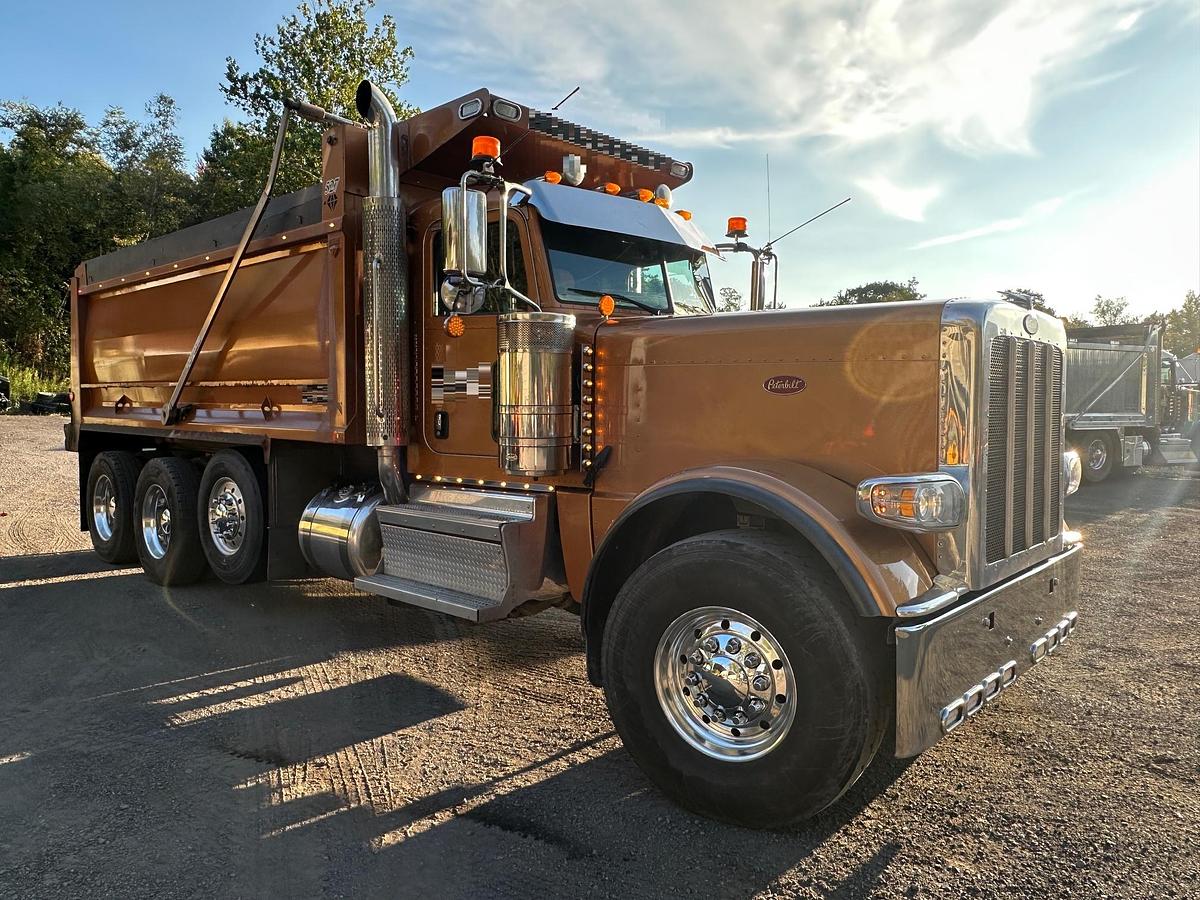 Used 2019 PETERBILT 389L