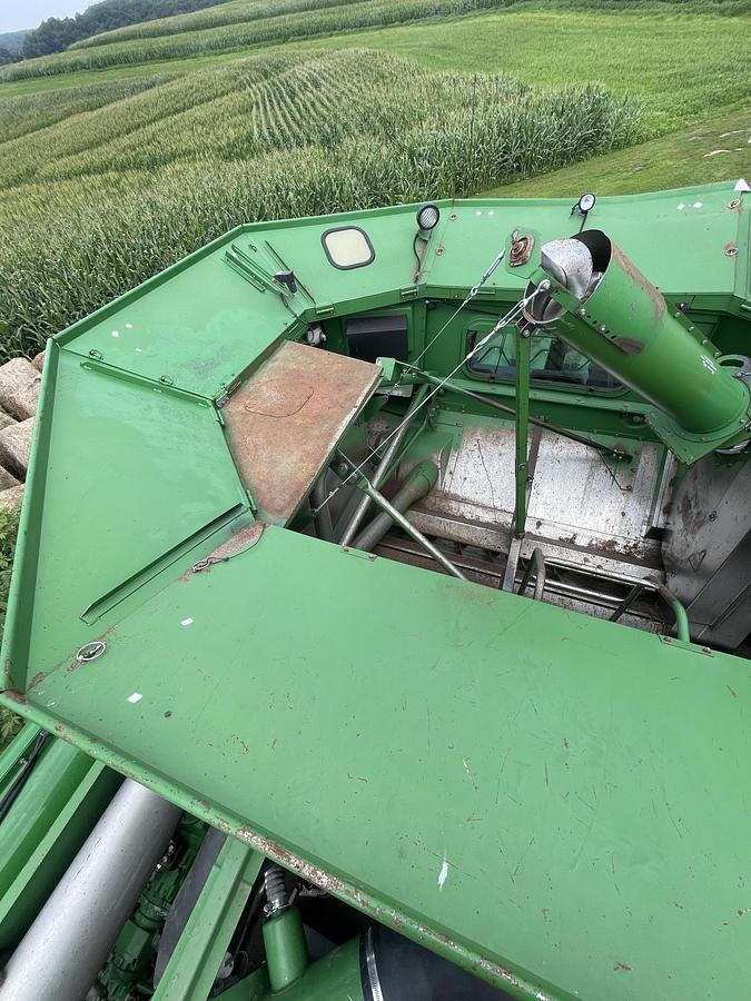 Used 1996 JOHN DEERE 9500 Sidehill combine