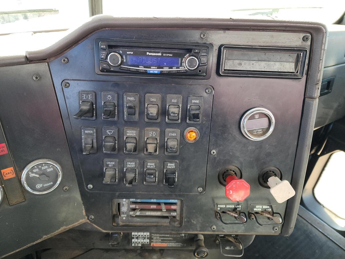 Used 1998 INTERNATIONAL 9100 6x4 Day Cab