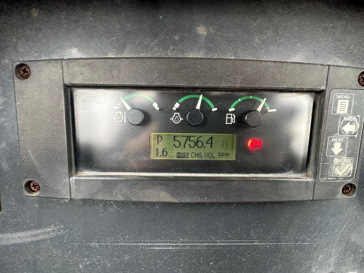 Used 2007 DEERE 650J LT