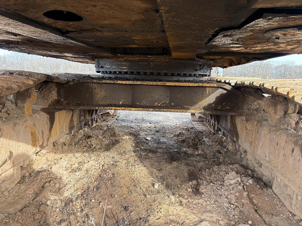 Used KOMATSU DRESSER PC650LC-5