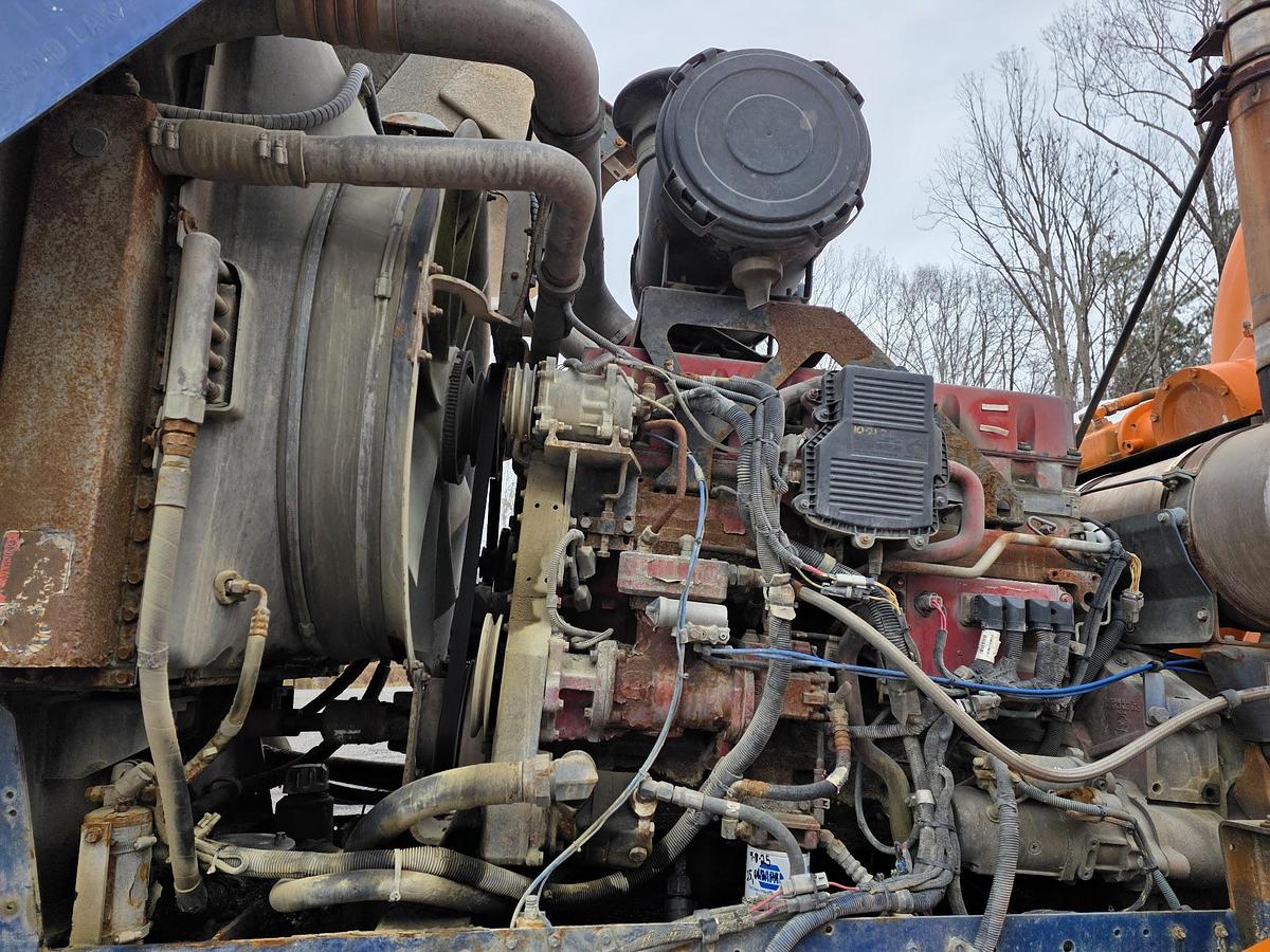 Used 2008 OSHKOSH Front Discharge