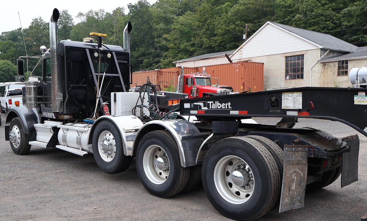 Used 2008 KENWORTH W900