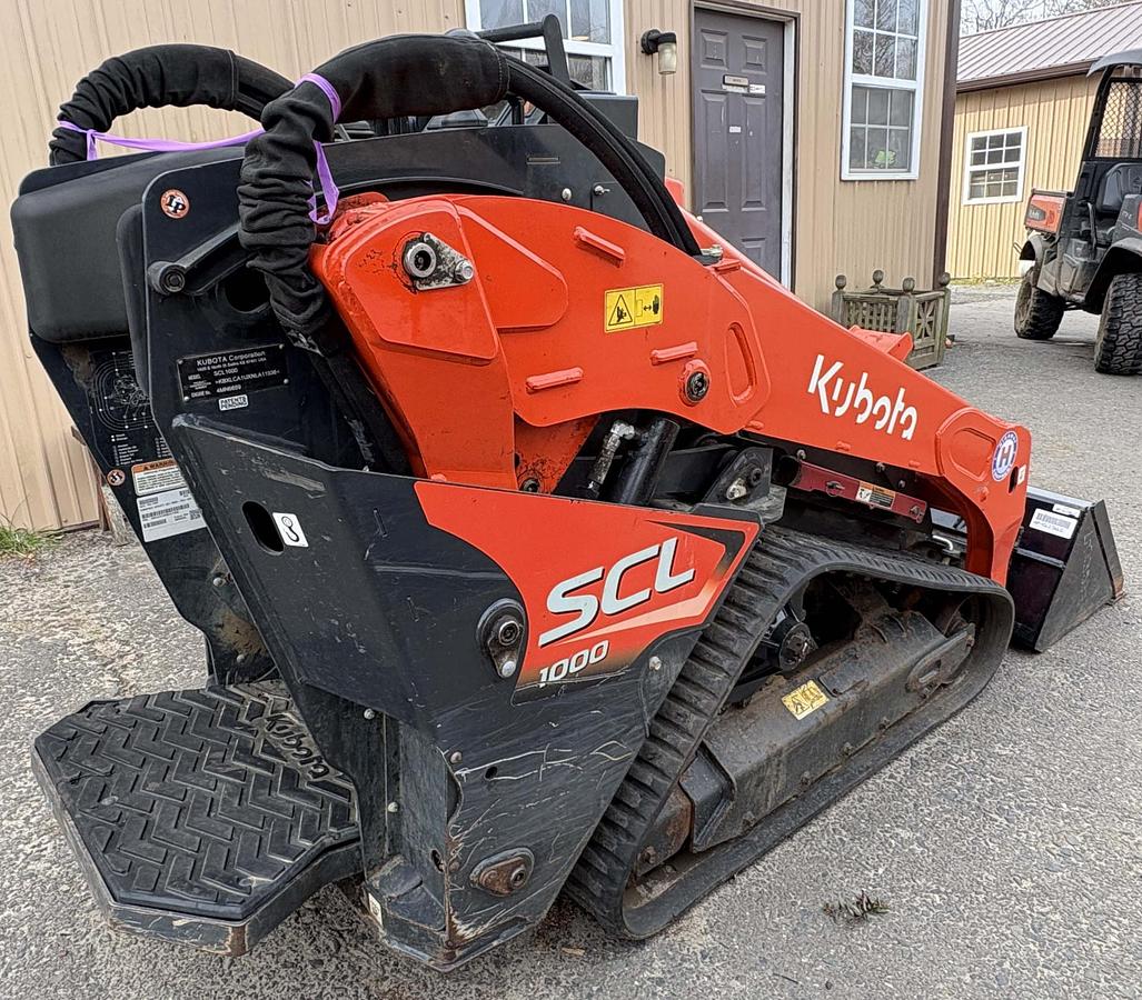Used 2022 KUBOTA SCL1000