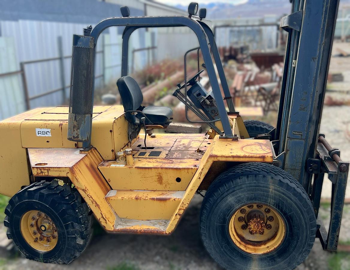 Used 1997 CATERPILLAR R80