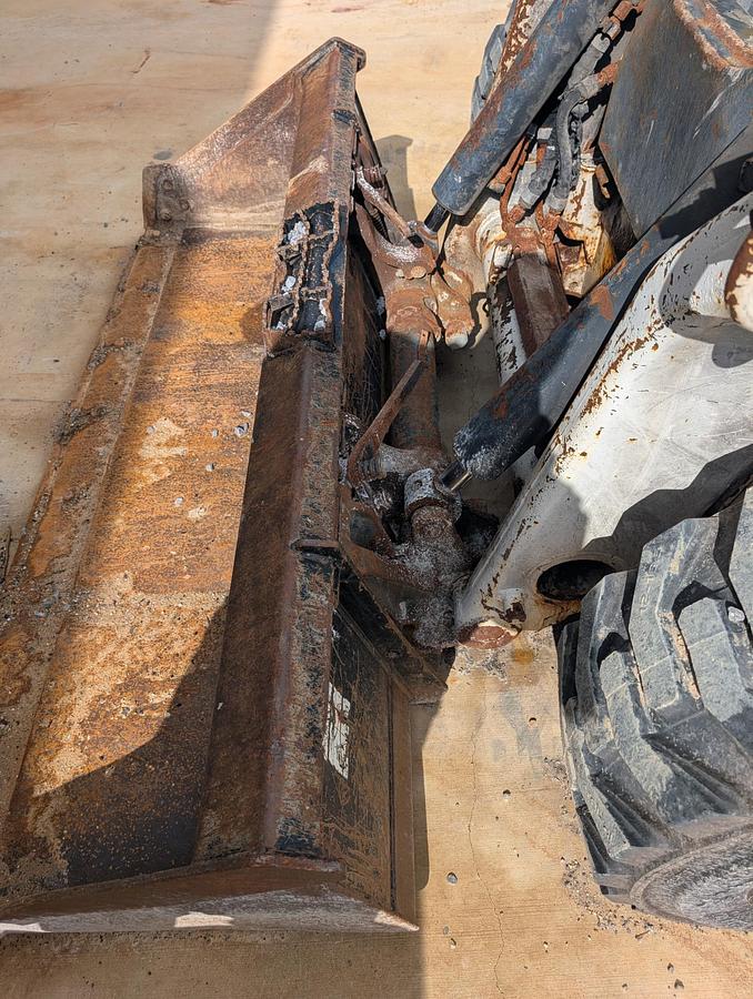 Used 2023 BOBCAT S76