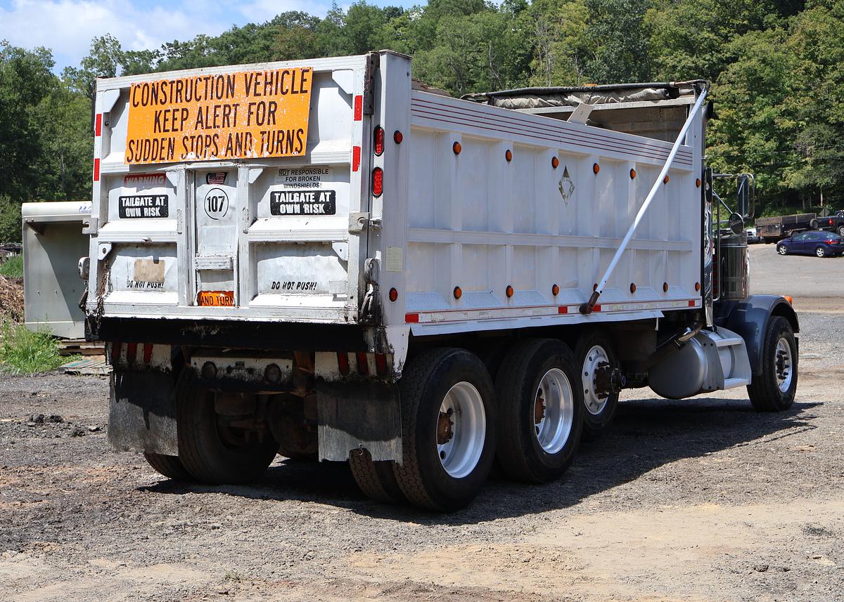 Used 2001 PETERBILT 379