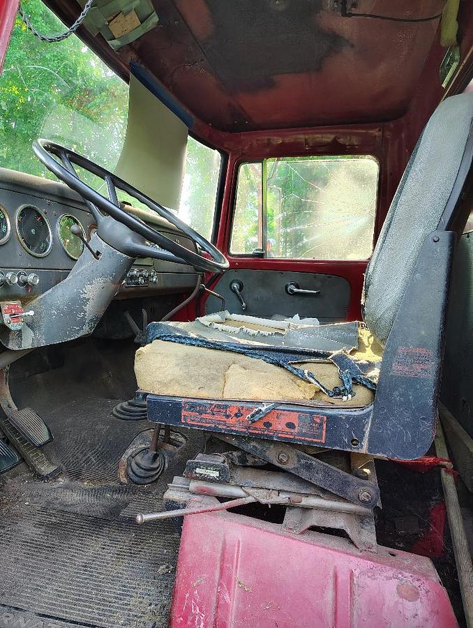 Used 1965 INTERNATIONAL Loadstar 1800