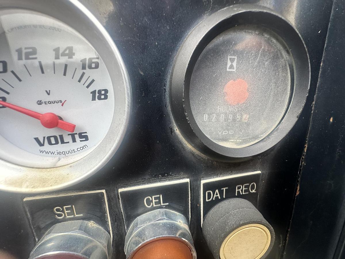 Used 2005 EAGLE CRUSHER 33D8215