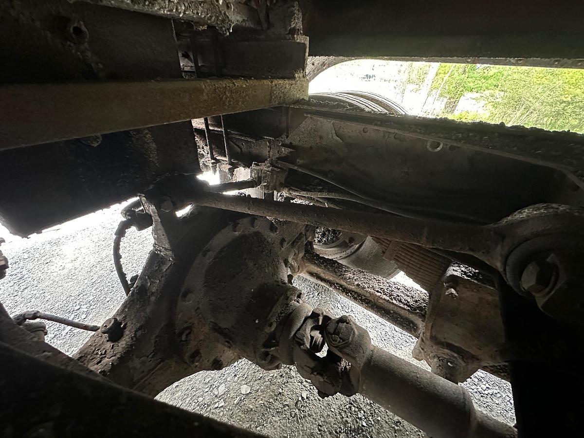 Used 1988 WHITE/GMC Brigadier Oil Distributor