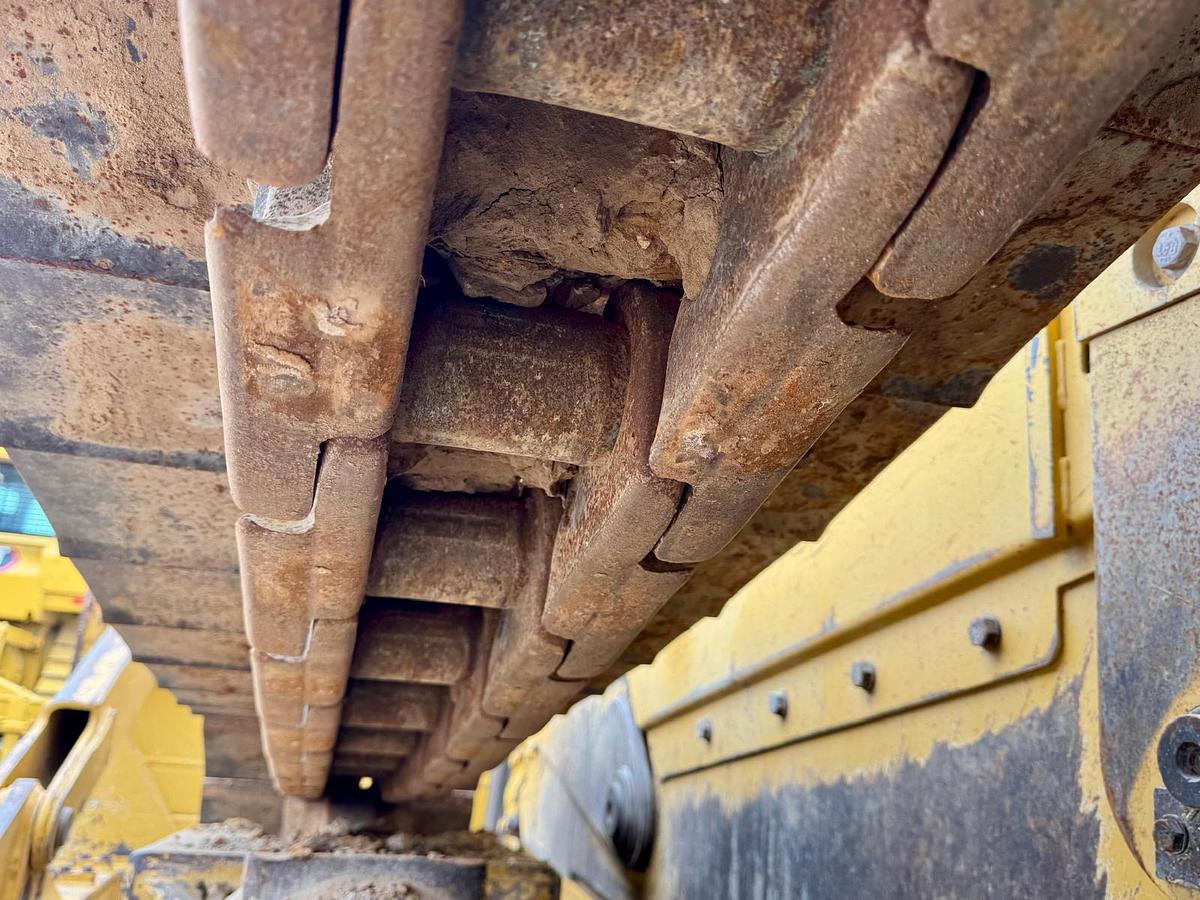 Used 2019 CATERPILLAR D8T