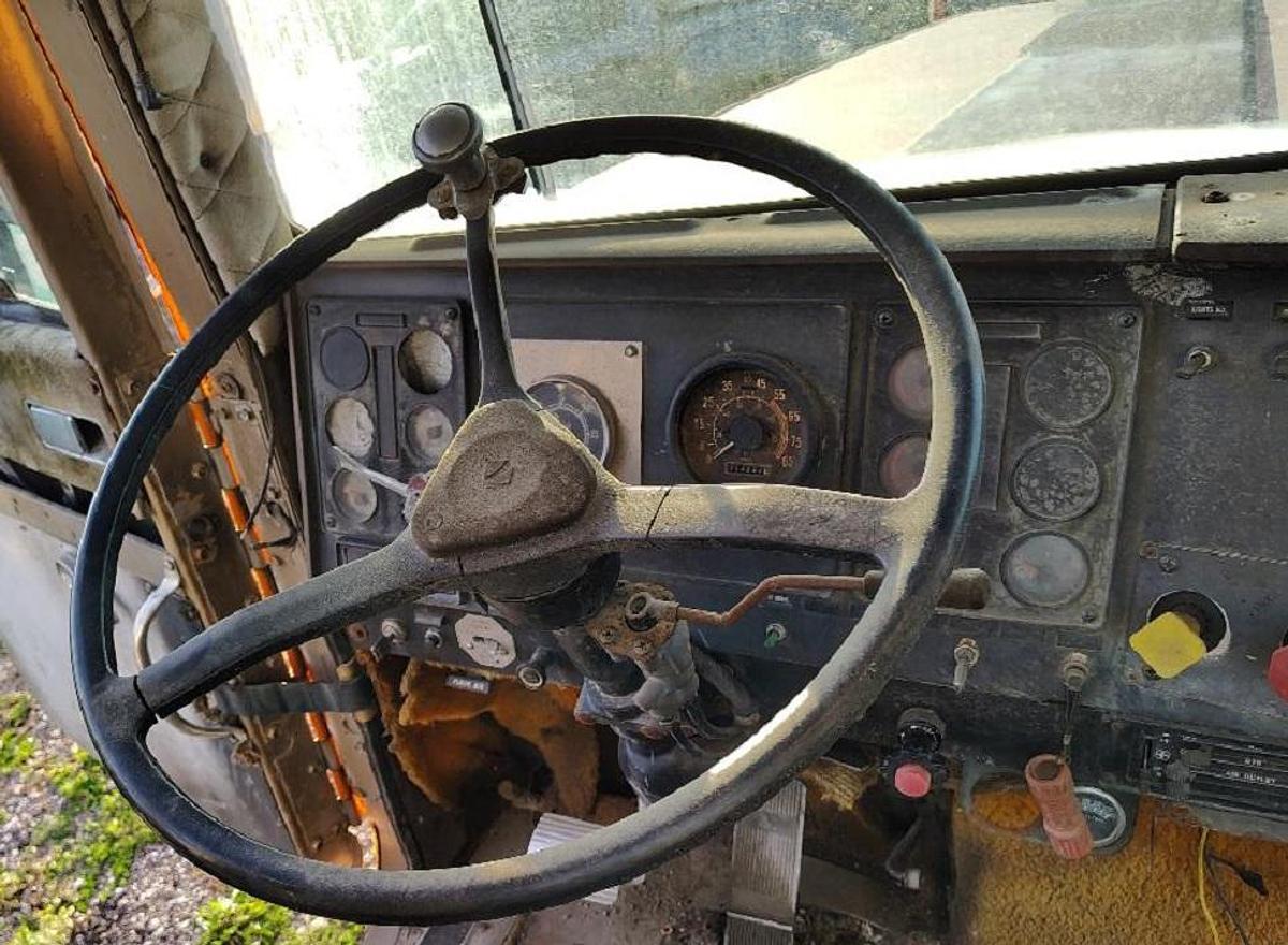 Used 1986 INTERNATIONAL F9370