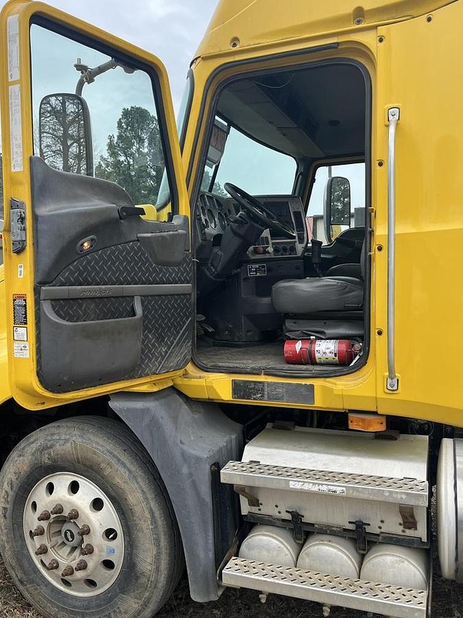 Used 2009 MACK CXU 613