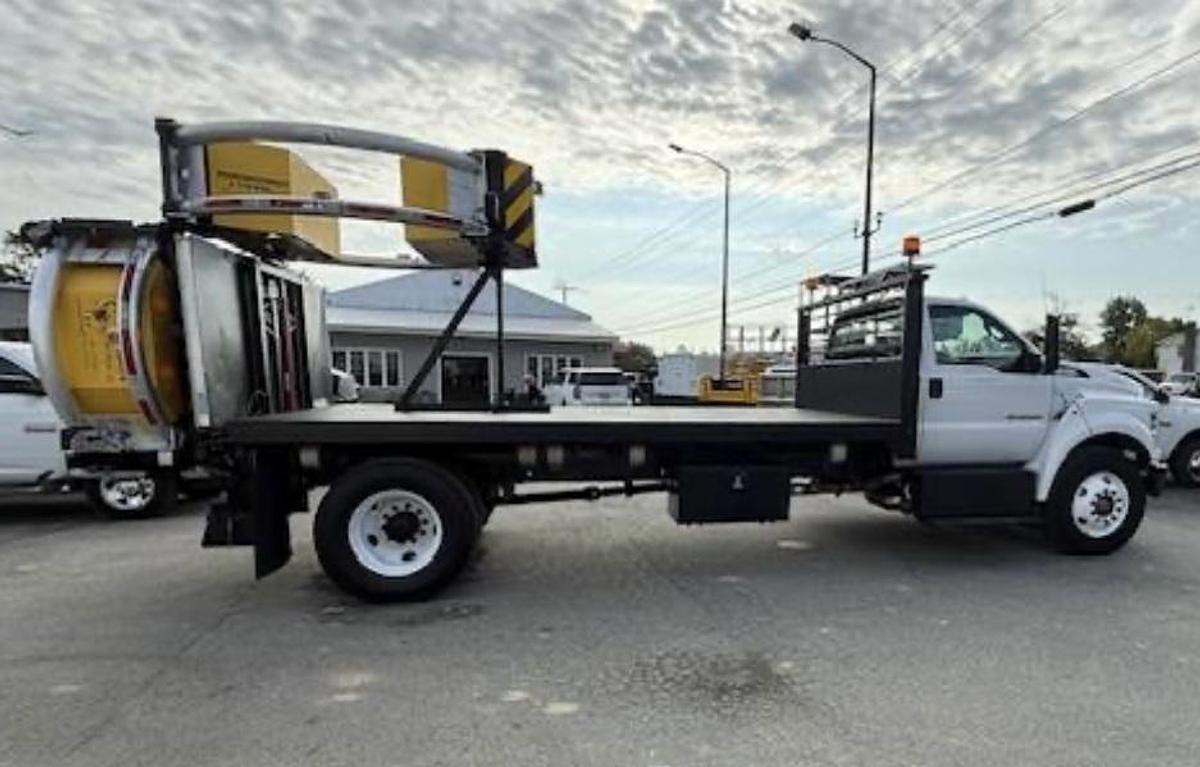 Used 2016 FORD F750