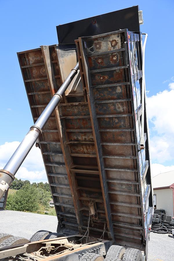 Used 2008 STERLING L9500