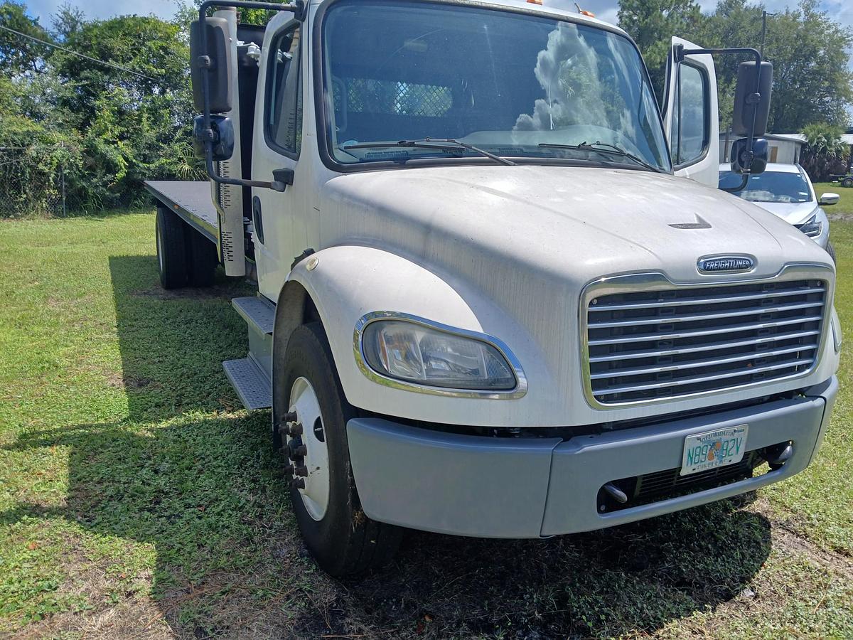 Used 2016 FREIGHTLINER M2 106