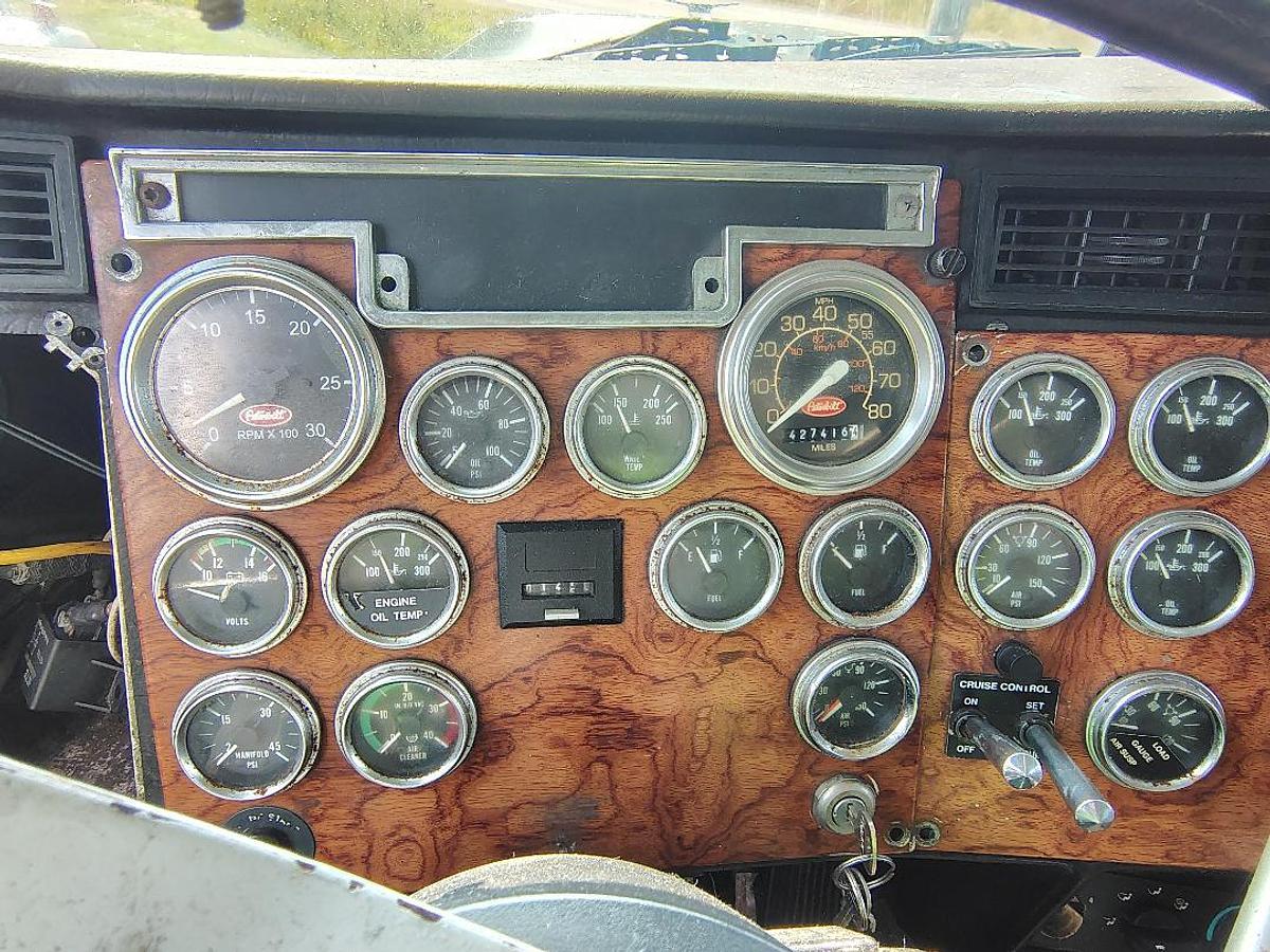 Used 1995 PETERBILT 379