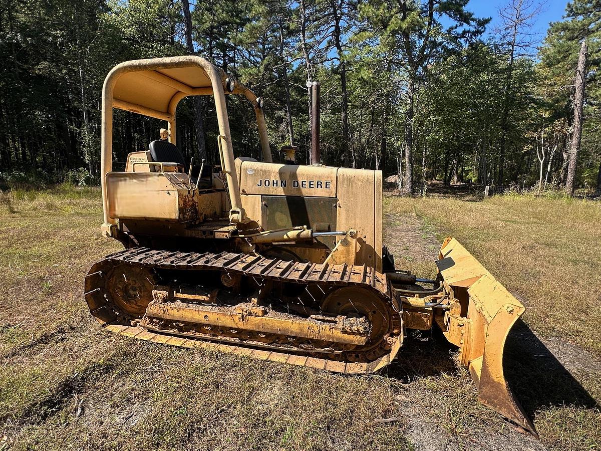 Used 1987 DEERE 450E