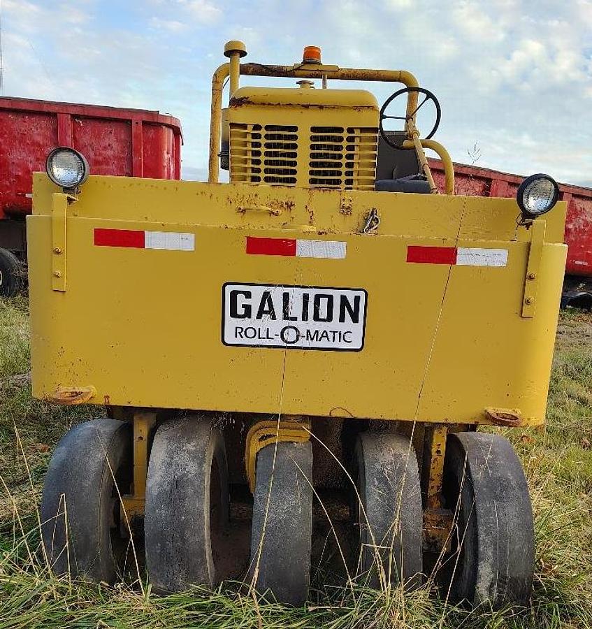 Used 1966 GALION UB-220 9 Wheel Pneumatic Roller
