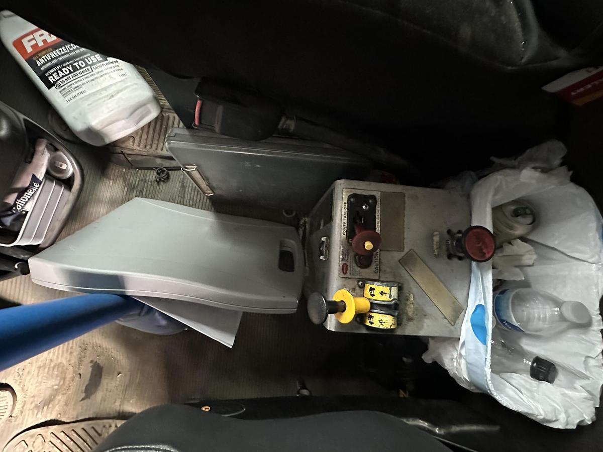 Used 2002 KENWORTH T800