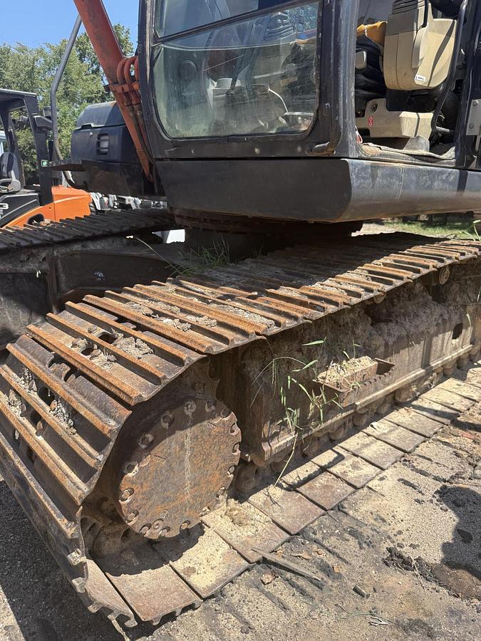 Used 2017 HITACHI ZX160LC-5N