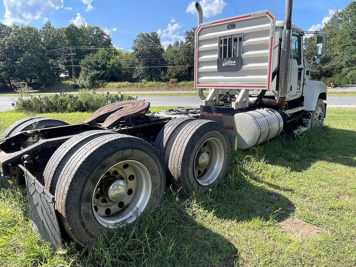 Used 2008 MACK CHU 613 Pinnacle