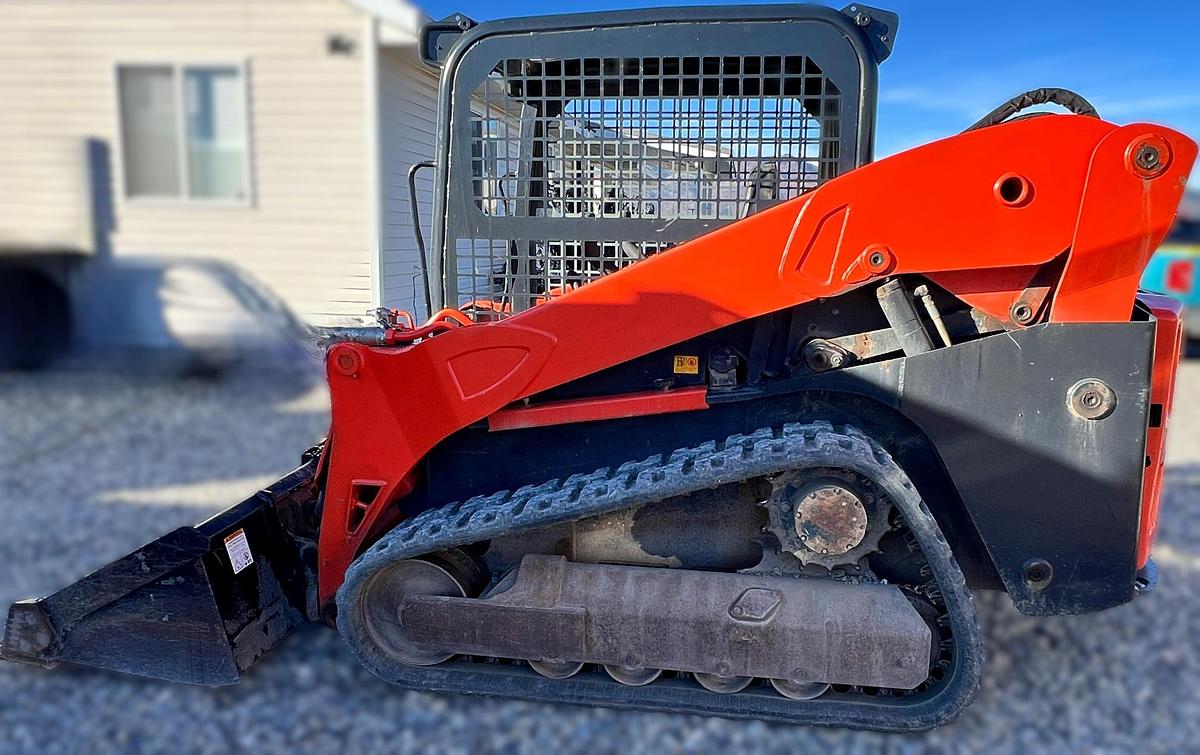 Used 2010 KUBOTA SVL75