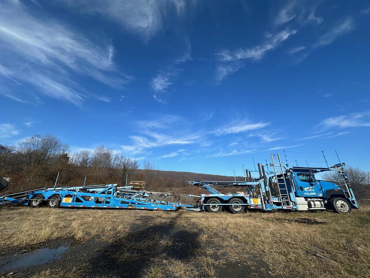 Used 2015 FREIGHTLINER 114SD