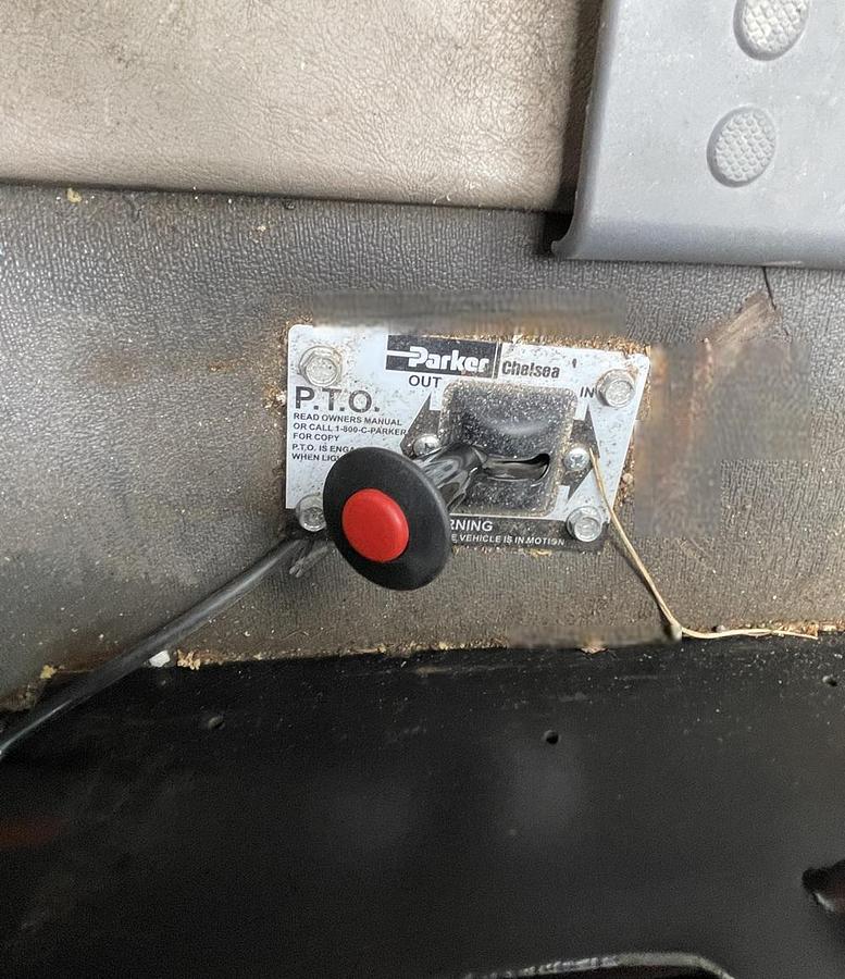 Used 2013 FREIGHTLINER Cascadia Vacuum