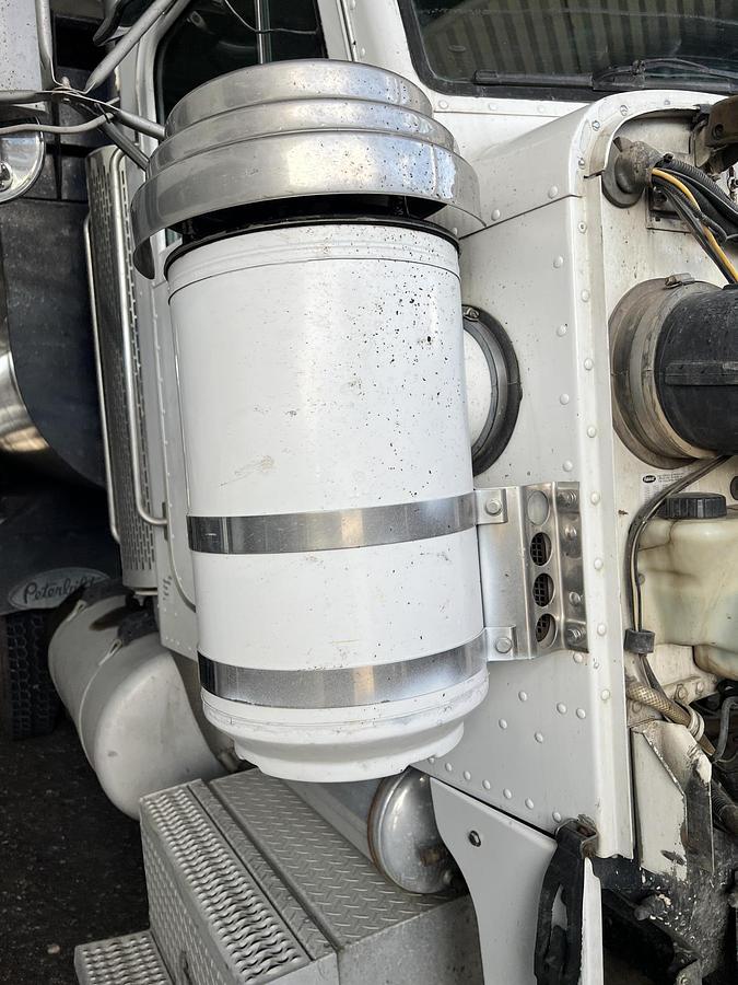 Used 2000 PETERBILT 357