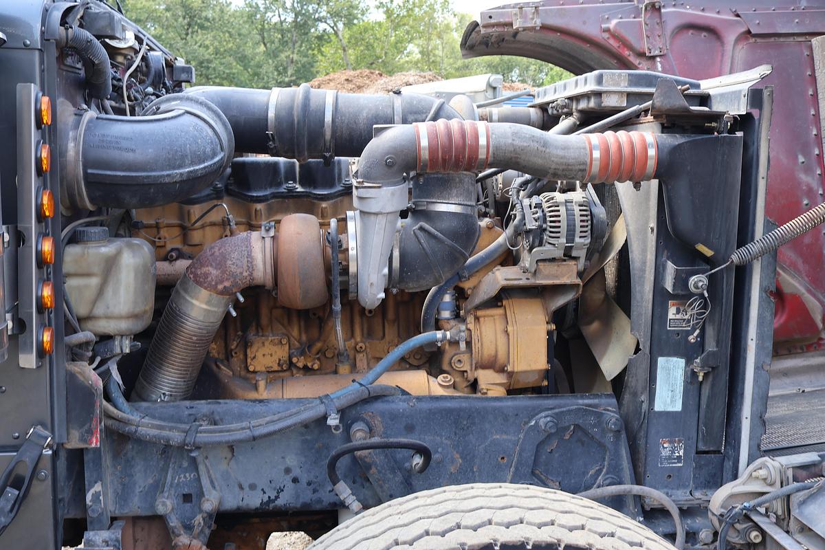 Used 2001 PETERBILT 379