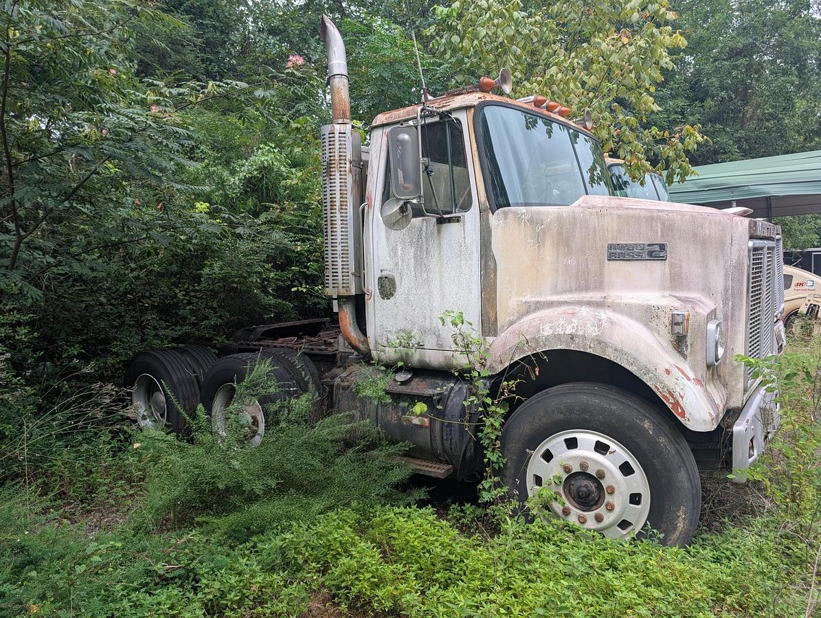 Used 1980 WHITE 6V02TTA