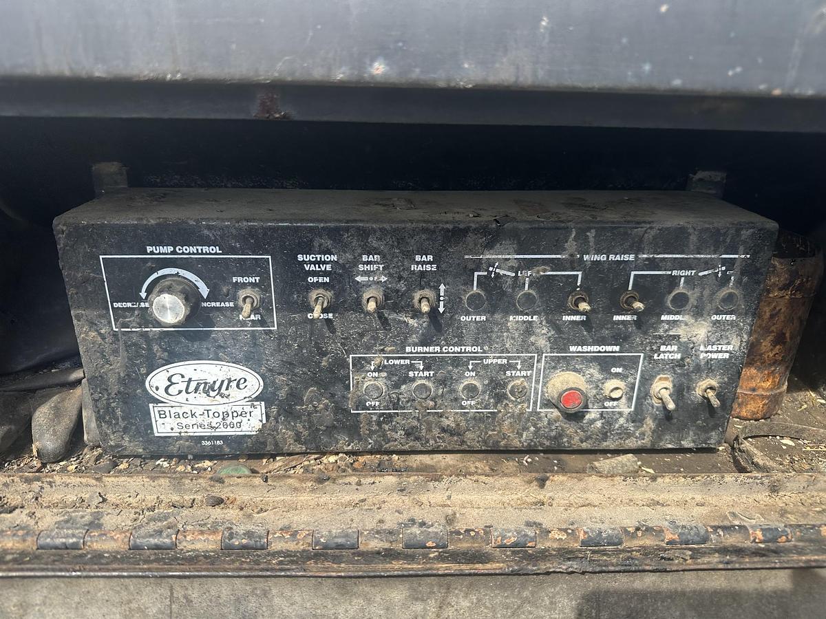 Used 1995 PETERBILT 200