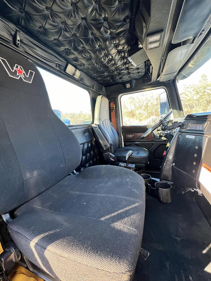 Used 2019 WESTERN STAR W4900