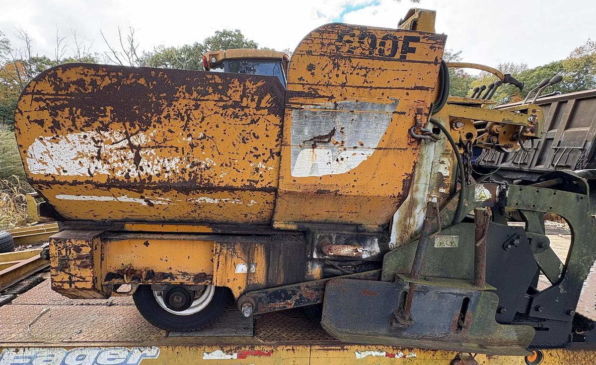 Used 2007 MAULDIN 690F