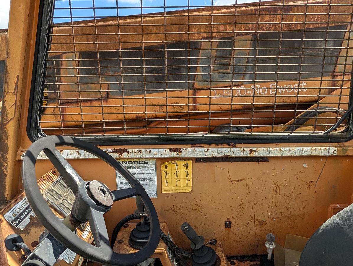 Used 1995 LULL 844C-42