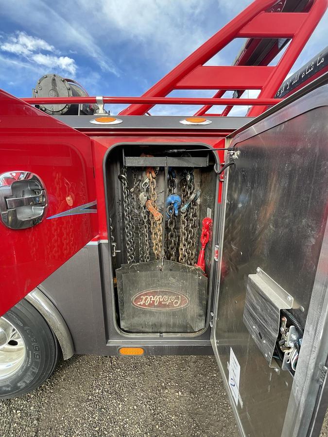 Used 2012 PETERBILT 389