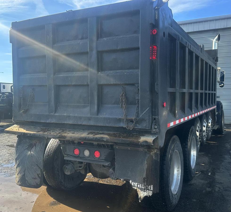 Used 2006 KENWORTH T800