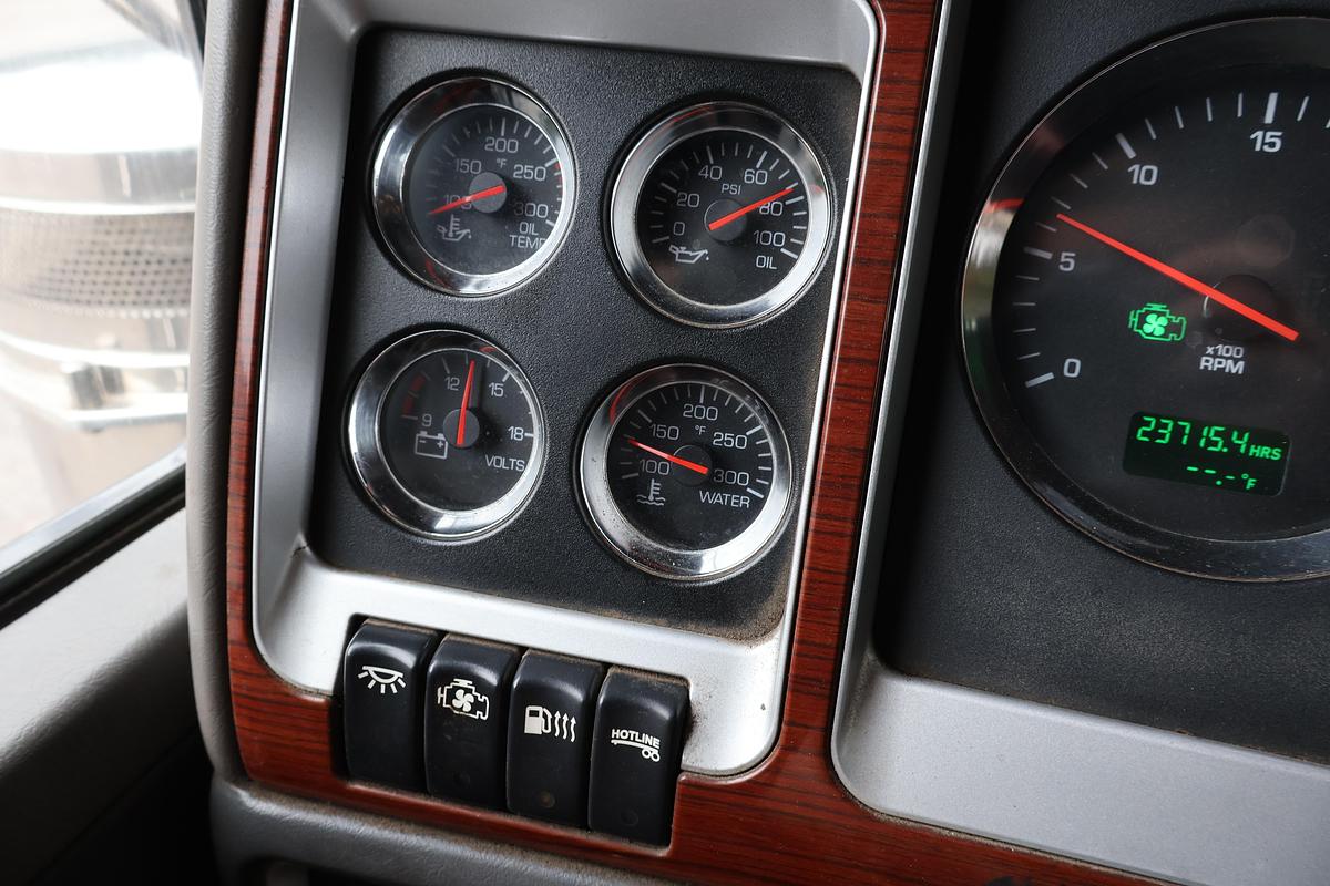 Used 2008 KENWORTH W900